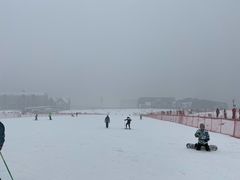 -鳌山滑雪度假区