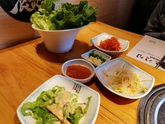 小菜-唯成•韩国炭火烤肉 유성고기