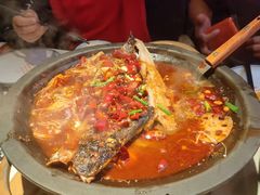 -鸣记脆皮烤鱼·海鲜烤鱼(三八广场店)