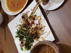 -黄家新傣味