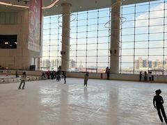 -世纪星滑冰俱乐部(万象城店)