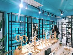 -Trend1881视光·蔡司视觉(领展广场店)