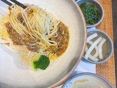 -馋三尺蟹粉小笼(人民广场店)