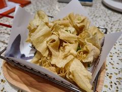 -小董哥烤串·爆汁大油边(故宫店)