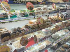 -全家便利店(莲花池东路店)