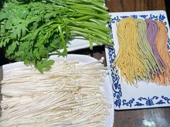 茼蒿-东镇老火锅(长春路首店)