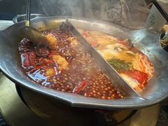 -湊湊火锅·茶憩(南京东路悦荟店)