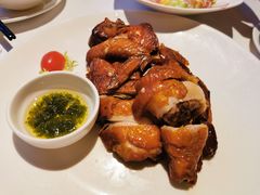 -HOMES上海本帮菜(襄阳公园店)