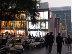 -优衣库(深圳万象天地旗舰店)