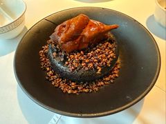贡椒脆皮玻璃乳鸽-许家菜(望江店)