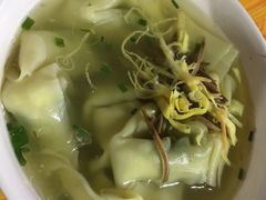 荠菜中馄饨-忆秦园小笼包(惠山古镇总店)