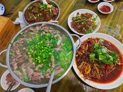 -小杨翘脚牛肉