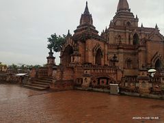-一寨两国风景区