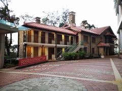 -香港大学