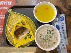 牛肉烧饼（多肉）-穆得·老周家牛肉烧饼(普利街店)