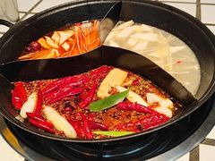 -贰回巷火锅馆(钟楼店)