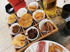 -鸡遇虾煲干锅火锅(小寨金莎店)