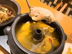 云南经典汽锅鸡-云海肴·汽锅鸡·云南菜(苏州中心店)
