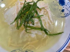 -肖四女乐山跷脚牛肉(世博源店)