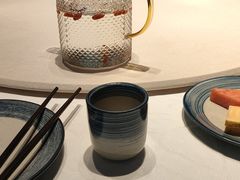 -八府香鸭·啫啫煲(华山路店)