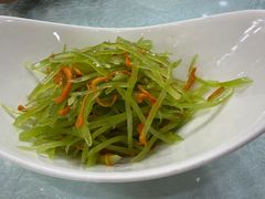 -六和聚传统烤鸭.天津菜(和平店)
