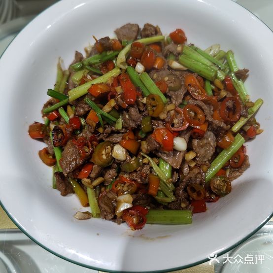 饭菜正湘