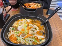 麻辣肥肠米线-阿香米线(大唐西市大润发店)