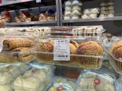 -白玉兰食品(中山公园龙之梦店)