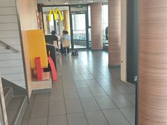 -麦当劳(虹梅路地铁站店)