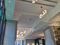 -港丽餐厅(高德置地店)