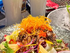 -铭牛烧肉·和牛海鲜自助(高新月牙湖店)