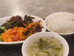 -大食代美食广场(上海中心店)