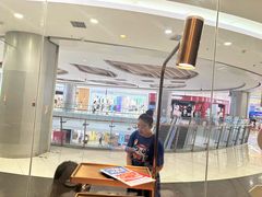 -海底捞火锅(凯德广场店)