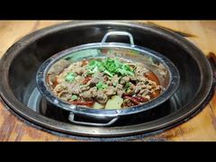 -大众跷脚牛肉馆·非遗传承单位(峨眉山店)