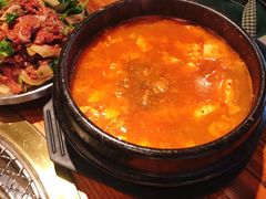 -万兴佳烤肉·长白山老味道(宏泰广场店)