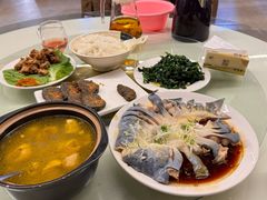 -夏雨路轩特色餐厅·十年经营