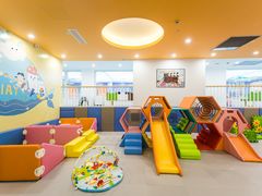 -戊辰亲子游泳俱乐部