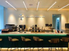 -星巴克臻选(上海淮海百盛购物中心店)