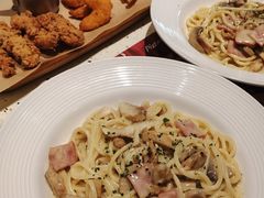 -必胜客(WOW中心城店)