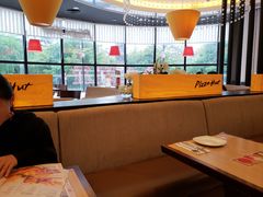 -必胜客(WOW梧州旺城店)