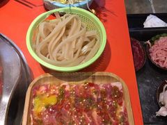 -周幺妹重庆老火锅(银泰城总店)