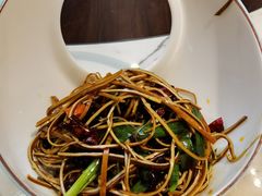 -有红鸡毛店·川菜(建设路店)