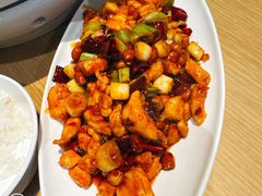 -渝信川菜 · 川味家常菜(财富购物中心店)