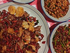 -荆九爷爆炒桥头三嫩(云南北路店)