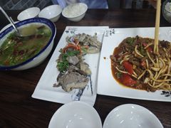 -清真·伊清阁餐厅