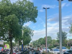 -七欣天香辣蟹火锅(闵行浦江欢乐颂店)