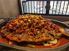-江边城外烤全鱼(世茂广场店)