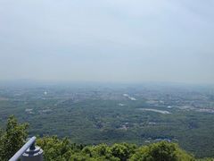 -紫金山山顶公园