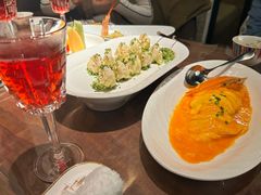 -海派悦庭·海胆烧麦·新融合菜(凯德广场店)