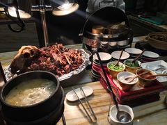 -西藏饭店·亚克·食光自助餐厅(文殊院店)